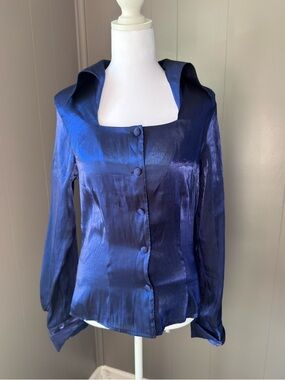 Women’s Navy Blue Button-Front Top